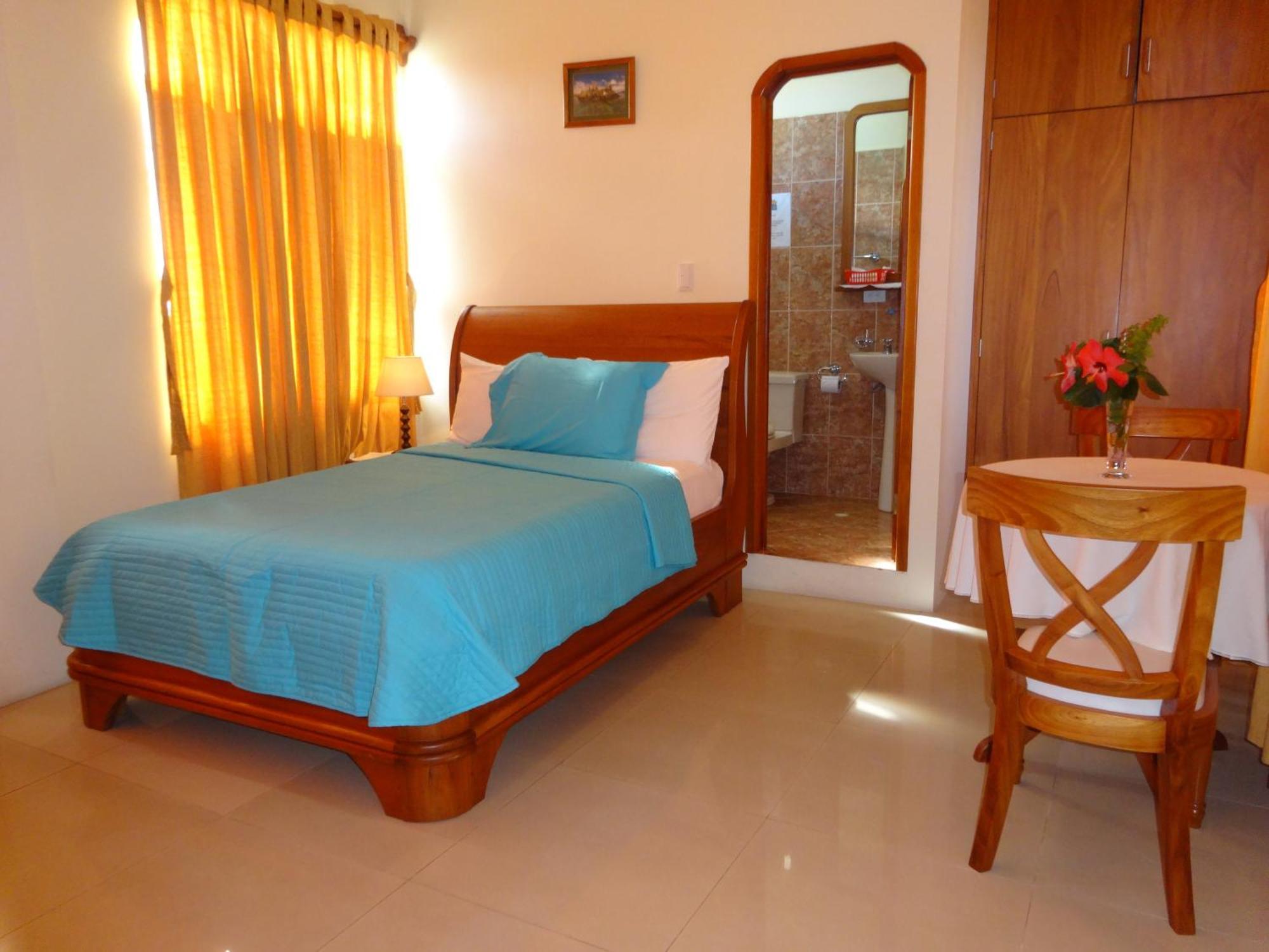 Hotel Del Sol Galapagos ปูแอร์โตอาโยรา ภายนอก รูปภาพ