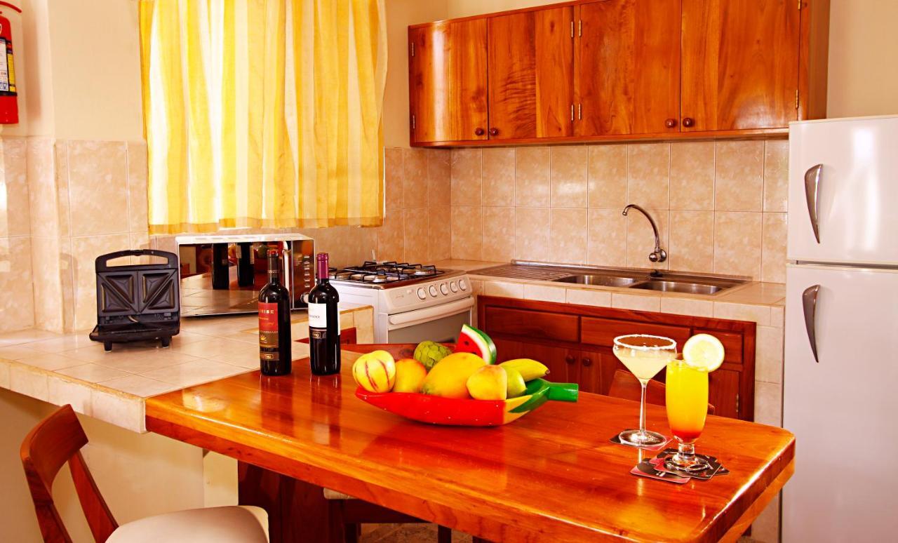 Hotel Del Sol Galapagos ปูแอร์โตอาโยรา ภายนอก รูปภาพ